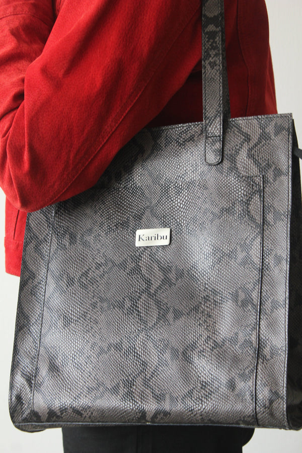 Cartera de Serpiente Gris María