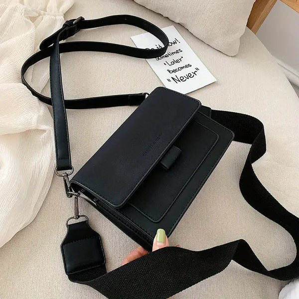 ROSARIO TASCHEN - COLECCIÓN 2025
